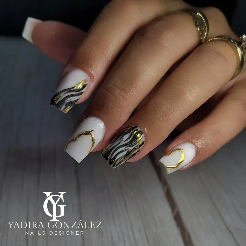 Extensiones de Pestañas